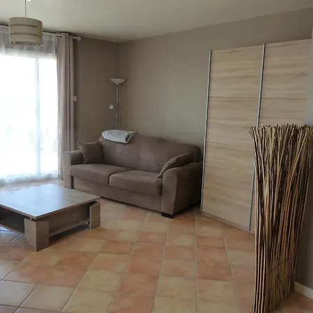 Bel Air Apartment